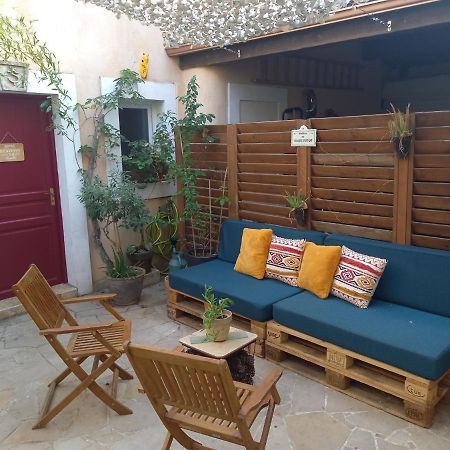 Studio Cosy A 10 Minutes De Nimes Bed & Breakfast Bouillargues Exterior photo